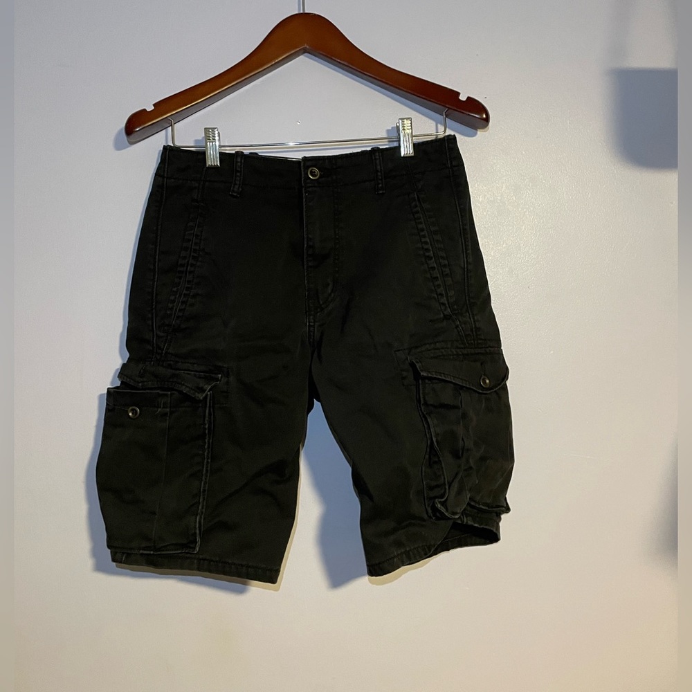 Black Levi’s Shorts